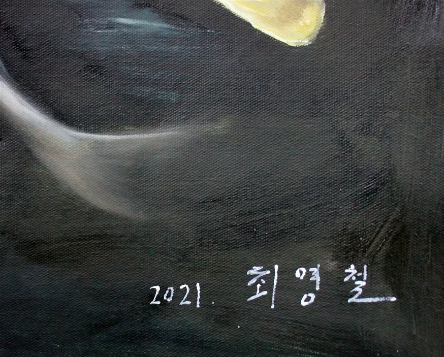 "Golden Fortune" – Original Realistic Koi Fish Oil Painting by Master Artist Choi Young Chol 1650